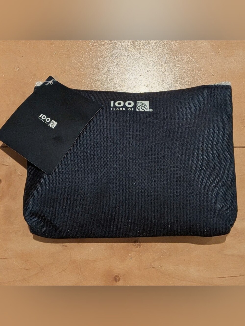 United Airlines 100 Years Amenity Kit Perricone MD NWT Sealed Navy OS